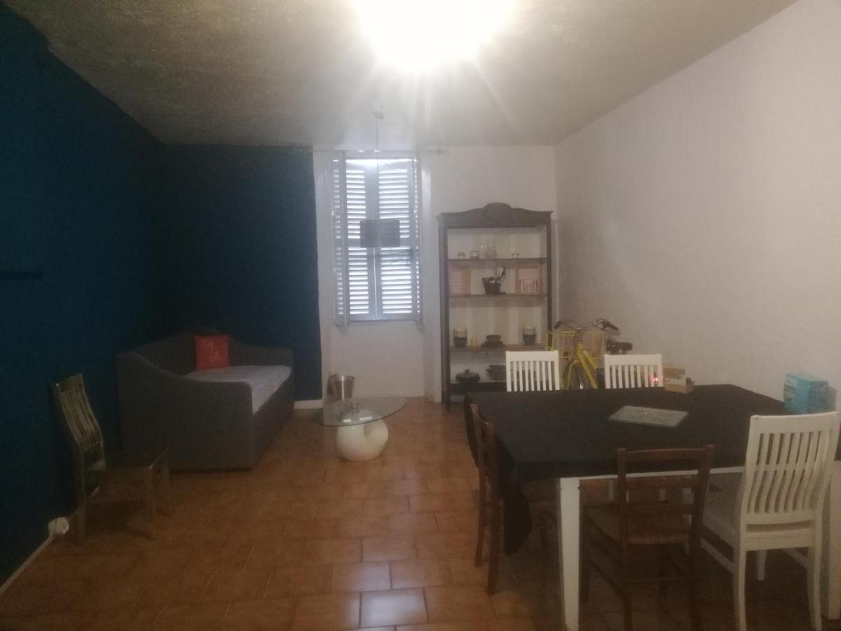 Appartement La Bernardine Au Coeur Du Jura Orgelet Bagian luar foto